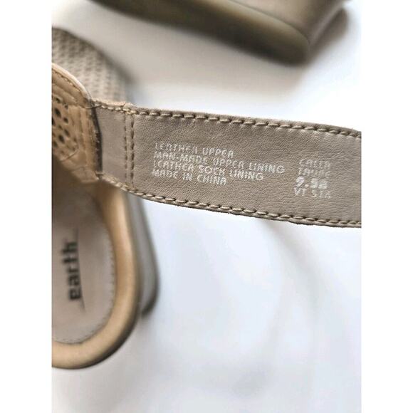 Earth Taupe Calla Perforated Leather Peep-Toe Sling-Back Wedge Sandals 9.5B - Picture 10 of 11